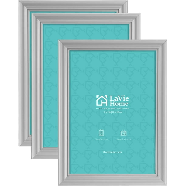 ArtbyHannah 4 Pack 16x20 Inch Modern Large Gold Picture Frames with High Definition Glass Display Photos 12x16 with Mat or 16x20 without Mat-for Gallery Wall Kit or Home Decoration ArtbyHannah 4 Pack 16x20 Inch Modern Large Gold Picture Frames with High Definition Glass Display Photos 12x16 with Mat or 16x20 without Mat-for Gallery Wall Kit or Home Decoration